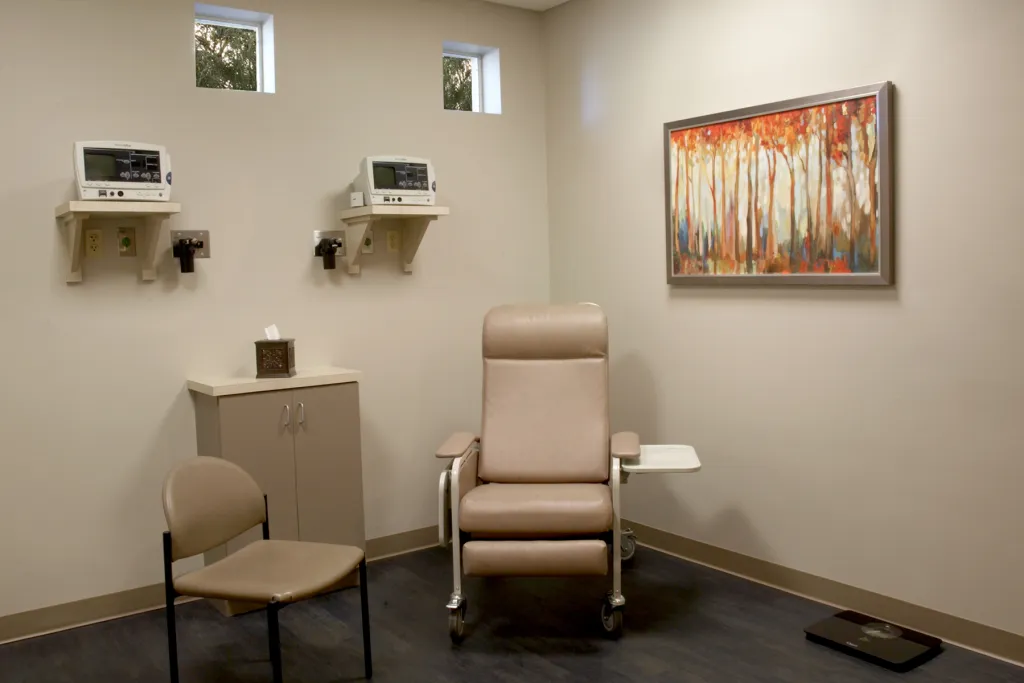 Interior of St. Petersburg Oral Surgery & Dental Implants examination rooms
